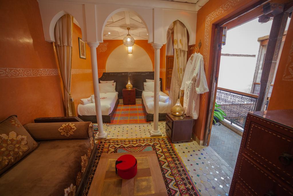 Hotel Dar Ikalimo Marrakech Marrakesh Habitación foto